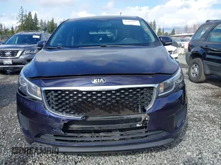2018 Kia Sedona LX with VIN KNDMB5C14J6388894, listed as a IAAI auction lot 41808847 with 82,468 mi miles. Bid and sale history available at carsss.com. Image 12.