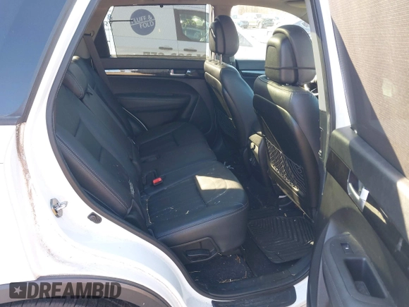 2014 Kia Sorento EX with VIN 5XYKUDA73EG481900, listed as a IAAI auction lot 41709755 with 170,551 mi miles. Bid and sale history available at carsss.com. Image 8.