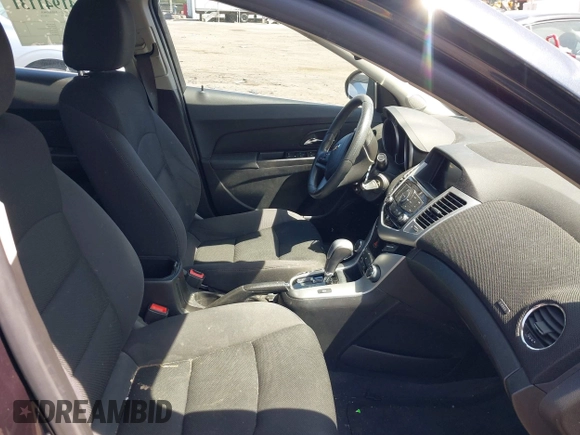 2015 Chevrolet Cruze LT with VIN 1G1PC5SB9F7248015, listed as a IAAI auction lot 42168471 with 76,544 mi miles and . Bid and sale history available at DreamBid. Image 5.