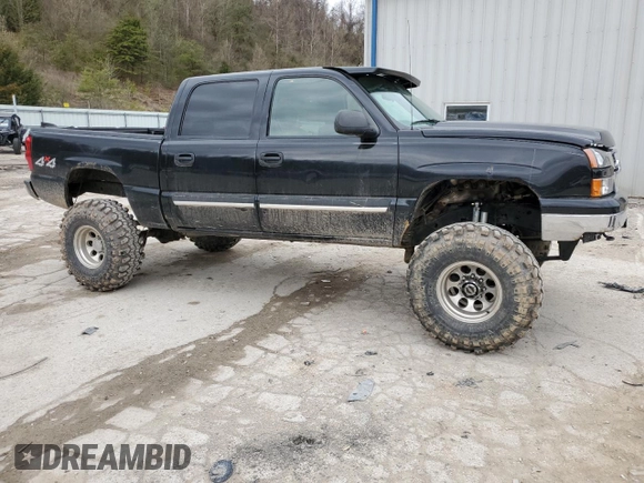 2006 Chevrolet Silverado 1500 LS with VIN 2GCEK13V061353106, listed as a Copart auction lot 49075995 with 150,870 mi miles and Salvage Title. Bid and sale history available at DreamBid. Image 4.