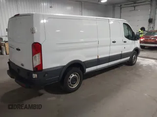 2015 Ford Transit с VIN 1FTNR2ZM3FKA90822, выставлен на аукционе IAAI как лот 42374269 с пробегом 145 279 миль миль и . История ставок и продаж доступна на DreamBid. Изображение 4.