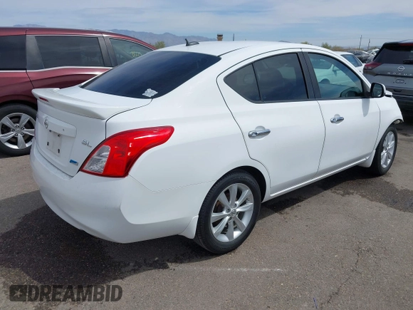 2014 Nissan Versa S Plus with VIN 3N1CN7AP8EL856145, listed as a IAAI auction lot 41896221 with 36,721 mi miles. Bid and sale history available at carsss.com. Image 4.
