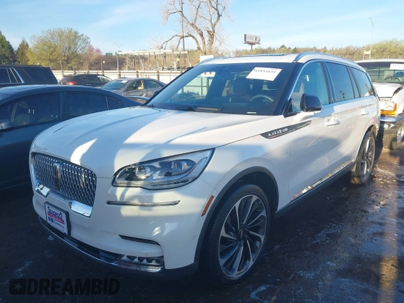 2020 Lincoln Aviator Reserve with VIN 5LM5J7XC8LGL36060, listed as a IAAI auction lot 41851651 with 36,367 mi miles and . Bid and sale history available at DreamBid. Image 2.