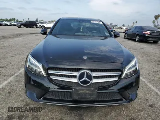 2019 Mercedes-Benz C 300 z VIN 55SWF8DB0KU317895, wystawiony jako Copart lot #59327855 z przebiegiem 47 455 mil mil oraz Szkoda całkowita • Salvage title. Historia ofert i sprzedaży dostępna na DreamBid. Obrazek 5.