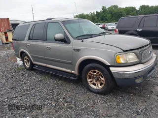 1999 Ford Expedition XLT with VIN 1FMRU17L3XLA79170, listed as a IAAI auction lot 42608605 with Not provided miles and . Bid and sale history available at DreamBid. Image 1.
