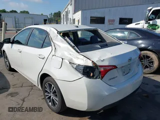 2018 Toyota Corolla L с VIN 5YFBURHE6JP804554, выставлен на аукционе IAAI как лот 42296484 с пробегом 84 026 миль миль и . История ставок и продаж доступна на DreamBid. Изображение 3.