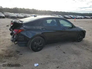 2021 Hyundai Elantra SEL with VIN KMHLM4AG0MU137616, listed as a Copart auction lot 87176984 with 157,418 mi miles and Salvage Title. Bid and sale history available at carsss.com. Image 3.