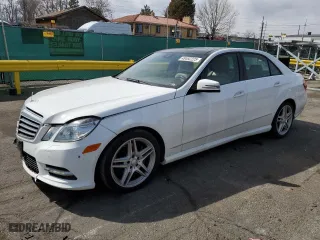 2013 Mercedes-Benz E-Class E 350 Luxury with VIN WDDHF8JB0DA731677, listed as a Copart auction lot 49492225 with 77,494 mi miles and Clean Title. Bid and sale history available at carsss.com. Image 1.