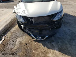 2018 Nissan Rogue Sport SV with VIN JN1BJ1CP5JW108555, listed as a Copart auction lot 66715842 with 74,446 mi miles. Bid and sale history available at carsss.com. Image 9.