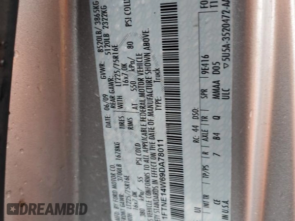 2009 Ford Econoline Cargo Commercial with VIN 1FTNE14W69DA78011, listed as a Copart auction lot 52593765 with 29,787 mi miles and Salvage Title. Bid and sale history available at DreamBid. Image 14.