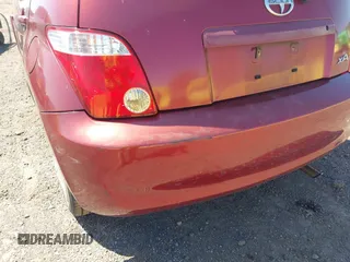 2006 Scion xA z VIN JTKKT624X60146166, wystawiony jako IAAI lot #42073450 z przebiegiem 166 431 mil mil oraz . Historia ofert i sprzedaży dostępna na DreamBid. Obrazek 14.