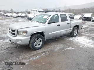 2011 Ram Dakota Bighorn/Lonestar with VIN 1D7RW3GK4BS662921, listed as a IAAI auction lot 41231333 with 190,634 mi miles. Bid and sale history available at carsss.com. Image 18.