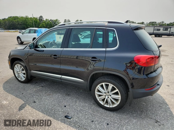 2016 Volkswagen Tiguan S z VIN WVGAV7AX8GW561222, wystawiony jako Copart lot #59292375 z przebiegiem 112 174 mil mil oraz Szkoda całkowita • Salvage title. Historia ofert i sprzedaży dostępna na DreamBid. Obrazek 2.