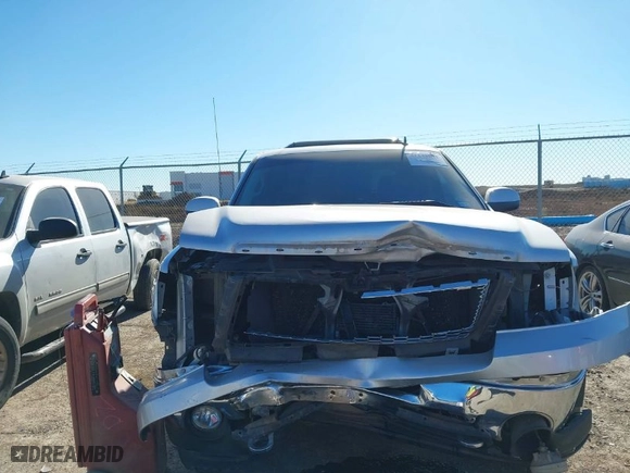 2013 GMC Sierra 1500 SLT with VIN 3GTP2WE78DG323280, listed as a IAAI auction lot 41148621 with 143,491 mi miles. Bid and sale history available at carsss.com. Image 6.