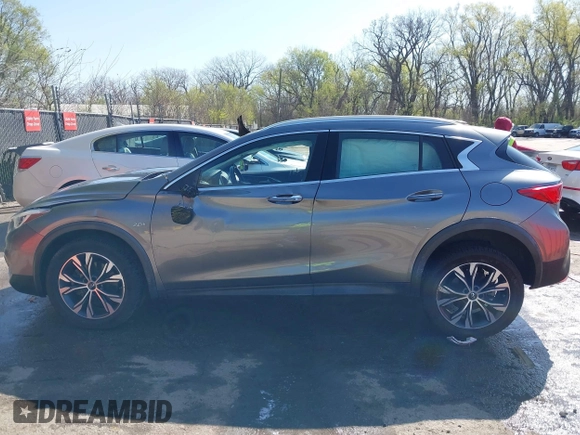 2017 Infiniti QX30 Luxury with VIN SJKCH5CR9HA034311, listed as a IAAI auction lot 41985776 with 79,734 mi miles. Bid and sale history available at carsss.com. Image 14.