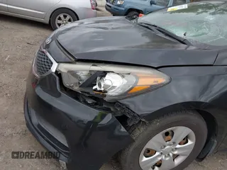 2015 Kia Forte LX with VIN KNAFK4A67F5307026, listed as a IAAI auction lot 41845331 with 163,865 mi miles. Bid and sale history available at carsss.com. Image 6.