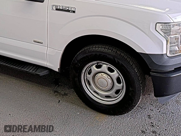 2015 Ford F-150 XL с VIN 1FTEX1CP1FKF08782, выставлен на аукционе IAAI как лот 42643080 с пробегом 201 869 миль миль и . История ставок и продаж доступна на DreamBid. Изображение 5.