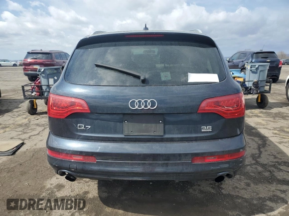 2010 Audi Q7 Premium Plus z VIN WA1LYAFE5AD008016, wystawiony jako Copart lot #50888925 z przebiegiem 160 042 mil mil oraz Szkoda całkowita • Salvage title. Historia ofert i sprzedaży dostępna na DreamBid. Obrazek 6.