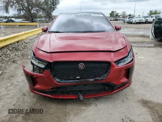 2019 Jaguar I-Pace SE z VIN SADHC2S17K1F71260, wystawiony jako Copart lot #45943904 z przebiegiem 33 807 mil mil oraz . Historia ofert i sprzedaży dostępna na DreamBid. Obrazek 5.
