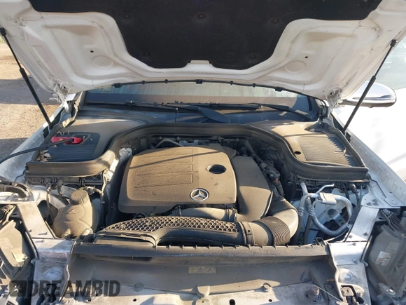 2020 Mercedes-Benz GLC 300 with VIN W1N0G8DB9LF801008, listed as a IAAI auction lot 41916983 with Not provided miles and . Bid and sale history available at DreamBid. Image 10.