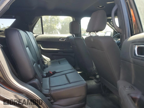 2017 Ford Police Interceptor Utility z VIN 1FM5K8AR4HGC34913, wystawiony jako Copart lot #58042205 z przebiegiem 73 298 mil mil oraz Szkoda całkowita • Salvage title. Historia ofert i sprzedaży dostępna na DreamBid. Obrazek 11.