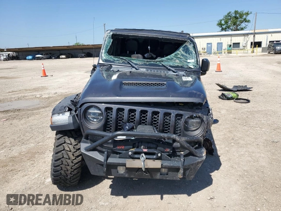 2021 Jeep Gladiator Mojave with VIN 1C6JJTEG7ML582859, listed as a Copart auction lot 51918085 with 92,457 mi miles and Salvage title. Bid and sale history available at DreamBid. Image 5.