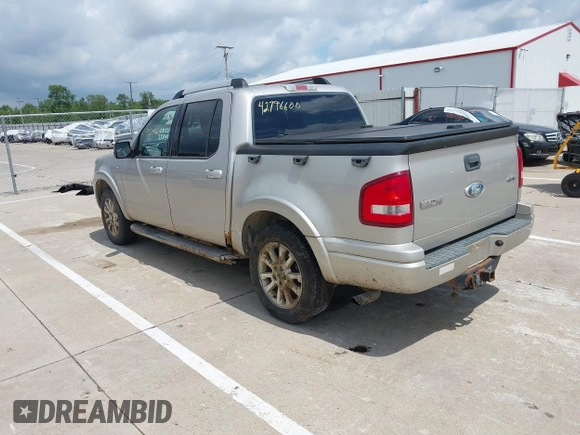 2007 Ford Explorer Sport Trac Limited с VIN 1FMEU53877UA13562, выставлен на аукционе IAAI как лот 42796600 с пробегом 221 779 миль миль и . История ставок и продаж доступна на DreamBid. Изображение 3.