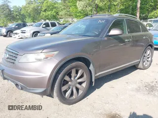2007 Infiniti FX35 with VIN JNRAS08W07X206251, listed as a IAAI auction lot 42067440 with 201,319 mi miles. Bid and sale history available at carsss.com. Image 2.