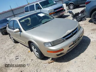 1997 Nissan Maxima GXE z VIN JN1CA21D8VT829723, wystawiony jako IAAI lot #41992391 z przebiegiem 293 224 mil mil oraz . Historia ofert i sprzedaży dostępna na DreamBid. Obrazek 1.