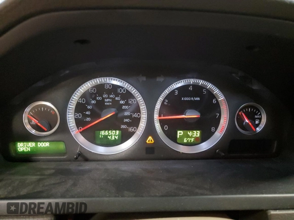 2007 Volvo XC90 V8 with VIN YV4CZ852871379617, listed as a Copart auction lot 46080335 with 166,503 mi miles and Salvage Title. Bid and sale history available at carsss.com. Image 9.