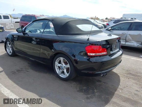 2012 BMW 1 Series 128i с VIN WBAUN1C53CVR00251, выставлен на аукционе IAAI как лот 42164868 с пробегом 96 440 миль миль и . История ставок и продаж доступна на DreamBid. Изображение 3.