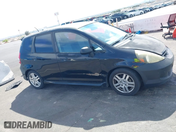 2008 Honda Fit Sport with VIN JHMGD386X8S052358, listed as a IAAI auction lot 42090261 with 291,211 mi miles. Bid and sale history available at carsss.com. Image 13.