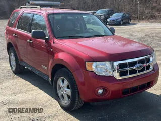 2008 Ford Escape XLT с VIN 1FMCU931X8KD40679, выставлен на аукционе Copart как лот 58637585 с пробегом 135 391 миль миль и Чистый • Clean title. История ставок и продаж доступна на DreamBid. Изображение 1.