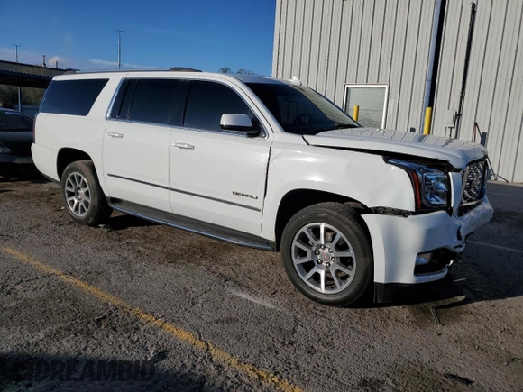2019 GMC Yukon XL Denali with VIN 1GKS1HKJ7KR183796, listed as a Copart auction lot 45000235 with 83,931 mi miles and Salvage Title. Bid and sale history available at carsss.com. Image 4.