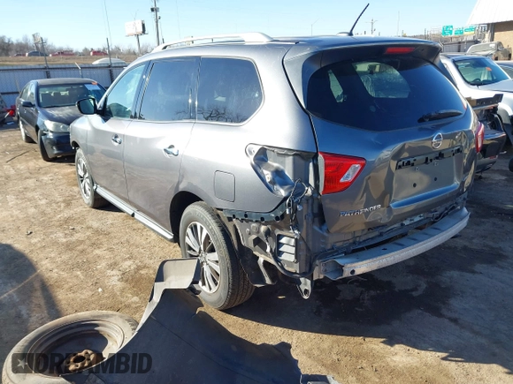 2017 Nissan Pathfinder SV with VIN 5N1DR2MM2HC613081, listed as a IAAI auction lot 41644059 with 137,371 mi miles. Bid and sale history available at carsss.com. Image 3.