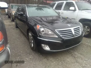 2013 Hyundai Equus Signature with VIN KMHGH4JH0DU067758, listed as a IAAI auction lot 41393598 with 73,637 mi miles and . Bid and sale history available at DreamBid. Image 1.