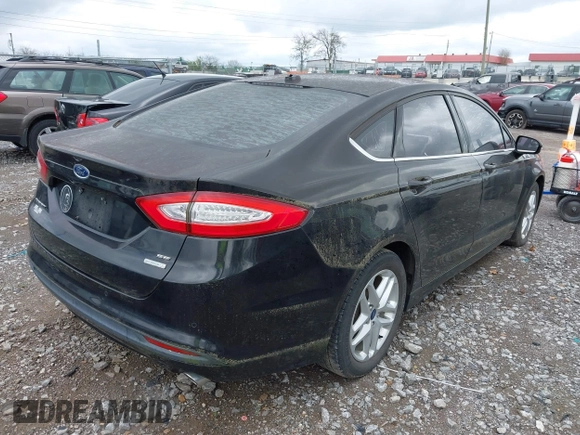2013 Ford Fusion SE with VIN 3FA6P0HR4DR368010, listed as a IAAI auction lot 41941471 with 197,359 mi miles. Bid and sale history available at carsss.com. Image 4.