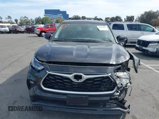 2021 Toyota Highlander L with VIN 5TDZZRAH1MS519762, listed as a IAAI auction lot 42039810 with 44,832 mi miles and . Bid and sale history available at DreamBid. Image 12.