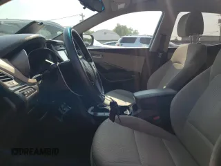 2017 Hyundai Santa Fe 2.4L with VIN 5NMZUDLB3HH038625, listed as a Copart auction lot 62385955 with 84,046 mi miles and Salvage title. Bid and sale history available at DreamBid. Image 7.