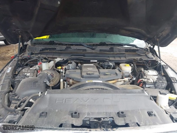 2018 Ram 2500 Tradesman with VIN 3C6UR5CL2JG297691, listed as a IAAI auction lot 41753845 with 86,028 mi miles. Bid and sale history available at carsss.com. Image 10.