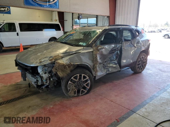 2023 Chevrolet Blazer RS с VIN 3GNKBKRSXPS147438, выставлен на аукционе Copart как лот 54538795 с пробегом Не указан миль и Списание • Salvage title. История ставок и продаж доступна на DreamBid. Изображение 1.