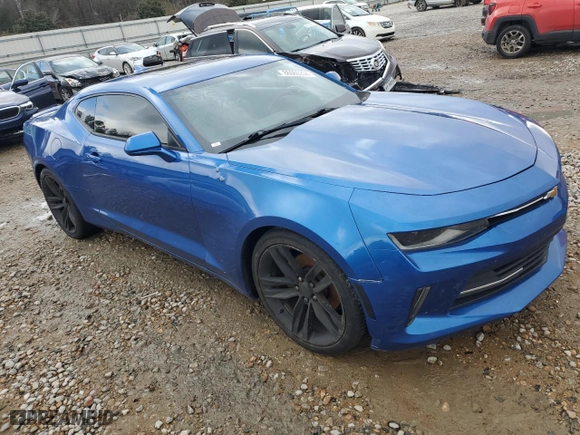2017 Chevrolet Camaro 2LT with VIN 1G1FD1RX4H0122790, listed as a Copart auction lot 86065234 with 162,928 mi miles and Salvage Title. Bid and sale history available at carsss.com. Image 4.