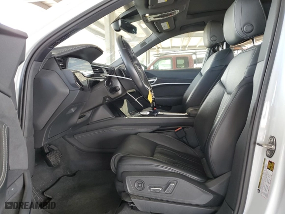 2022 Audi e-tron Chronos with VIN WA1VABGE8NB024505, listed as a Copart auction lot 47444995 with 45,476 mi miles and Salvage Title. Bid and sale history available at carsss.com. Image 7.