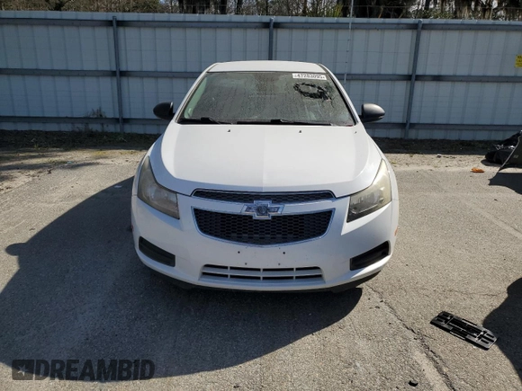 2014 Chevrolet Cruze LS with VIN 1G1PA5SHXE7104160, listed as a Copart auction lot 47283095 with 135,954 mi miles and Salvage Title. Bid and sale history available at carsss.com. Image 5.