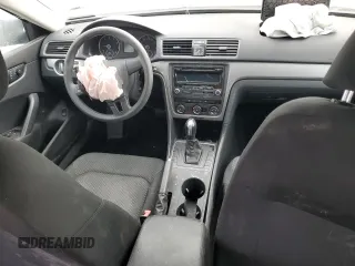 2014 Volkswagen Passat S с VIN 1VWAP7A31EC017152, выставлен на аукционе Copart как лот 51634025 с пробегом Не указан миль и Списание • Salvage title. История ставок и продаж доступна на DreamBid. Изображение 8.