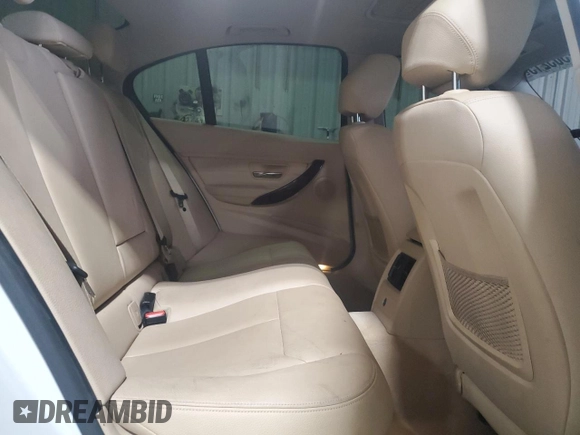 2013 BMW 3 Series 328i xDrive with VIN WBA3B3C54DF536837, listed as a Copart auction lot 62305215 with 289,839 mi miles and Salvage title. Bid and sale history available at DreamBid. Image 10.