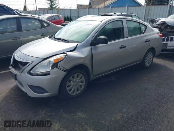 2015 Nissan Versa SV with VIN 3N1CN7AP9FL952593, listed as a IAAI auction lot 41940068 with 149,201 mi miles. Bid and sale history available at carsss.com. Image 2.