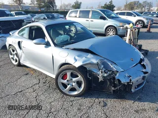 2002 Porsche 911 Carrera S with VIN WP0AB29982S687165, listed as a IAAI auction lot 41462140 with 18,292 mi miles. Bid and sale history available at carsss.com. Image 1.