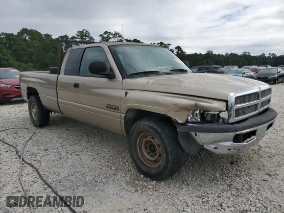 2002 Dodge Ram 2500 with VIN 3B7KC23672M223650, listed as a Copart auction lot 70655984 with 165,477 mi miles and Clean Title. Bid and sale history available at carsss.com. Image 4.