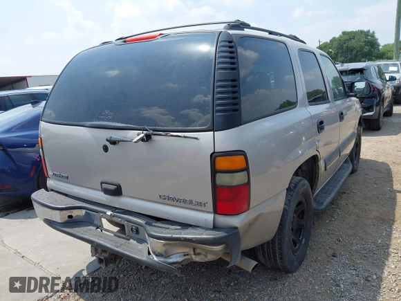 2004 Chevrolet Tahoe LS z VIN 1GNEC13T44R180732, wystawiony jako IAAI lot #42170904 z przebiegiem Nie podano mil oraz . Historia ofert i sprzedaży dostępna na DreamBid. Obrazek 4.